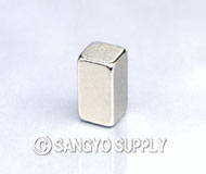 ネオジウム磁石3×3×5